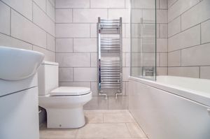 Photo 16- click for photo gallery